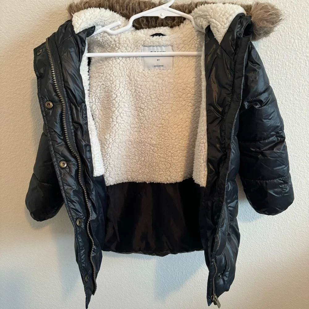 Unisex Girls Boys Toddler Fur Trim Hooded Frost Free Black Puffer Jacket  5T